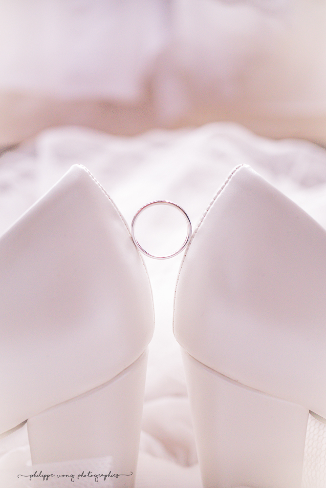 Allison et Mickaël - Alliance et chaussures de la mariée